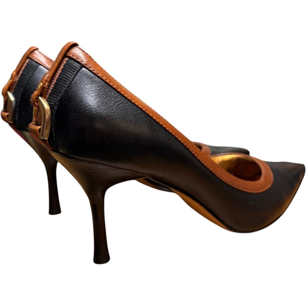 CIRCA JOAN & DAVID Women's 9.5 Black Tan Trim Leather Heels Horse Buckle Pumps